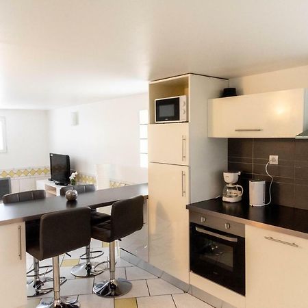 Charmant 2 Pieces Moderne Clichy-sous-Bois Exterior foto